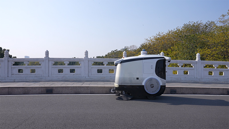 海珠湖清掃車.jpg