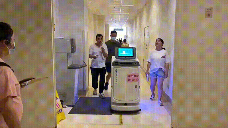 醫(yī)院物流機器人